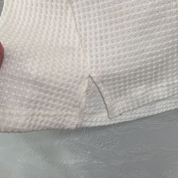 Maeve Anthropologie Waffle Knit V-Neck Shirt Size Medium - Picture 5 of 9